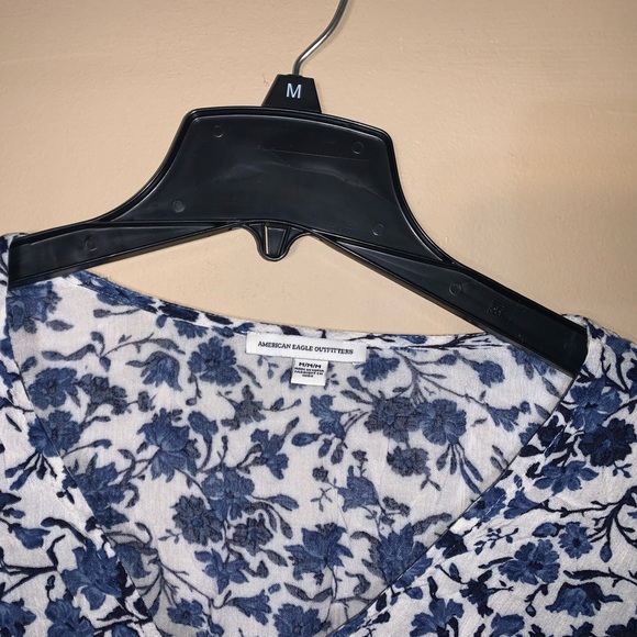 American Eagle Top - Picture 2 of 3